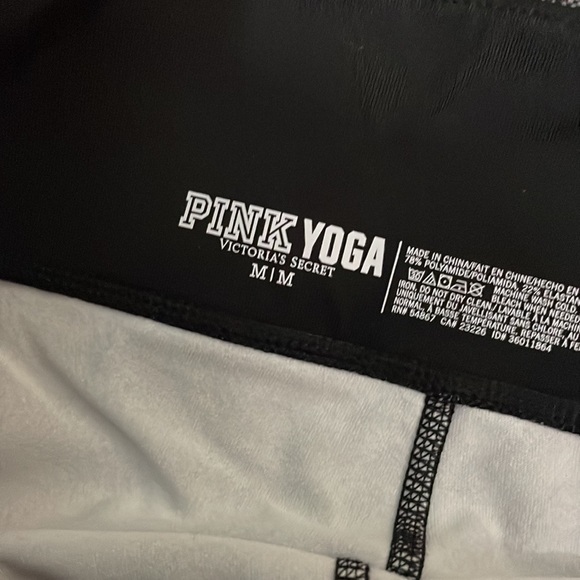 Victoria’s Secret PINK Yoga Pant Leggings- M - Picture 2 of 2